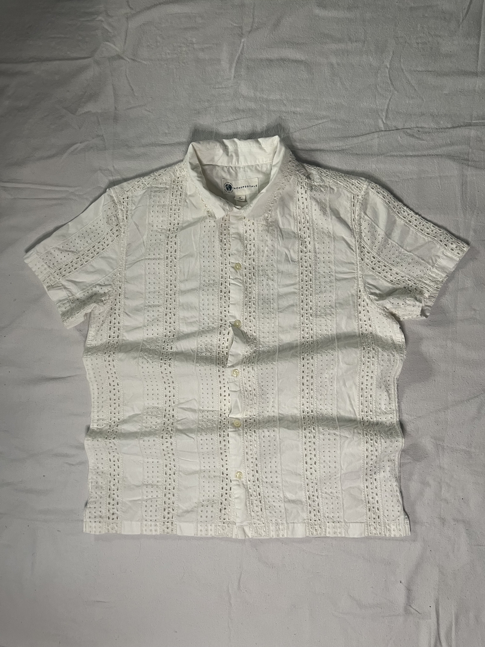 Aéropostale Mens L White Eyelet Lace Button Front Short Sleeve Shirt